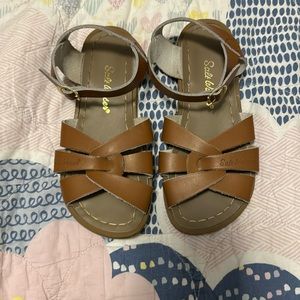 💥🚨🛑GIRLS THE SALT WATER SANDAL🛑🚨💥